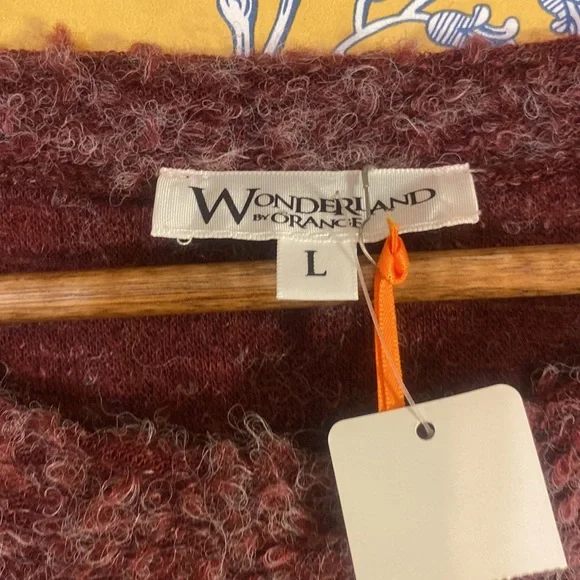 NWT WONDERLAND by ORANGE size L wool blend blend funky sweater/blouse - Picture 2 of 11